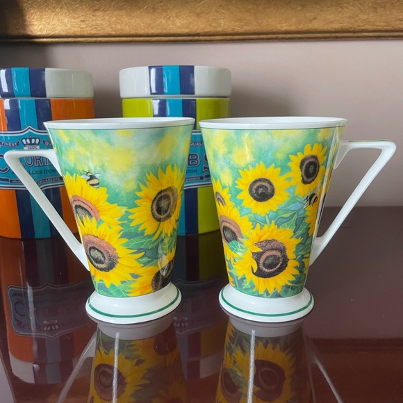 WREN Giftware Favorite Flowers Designed By Jenny Quinn Fine Bone China Mug Set 6 - Picture 2 of 8